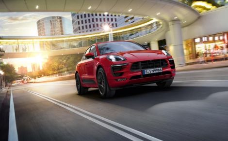 2022 Porsche Macan S